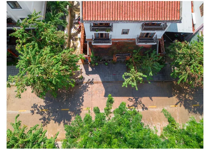 Calm House Hotel Hoi An