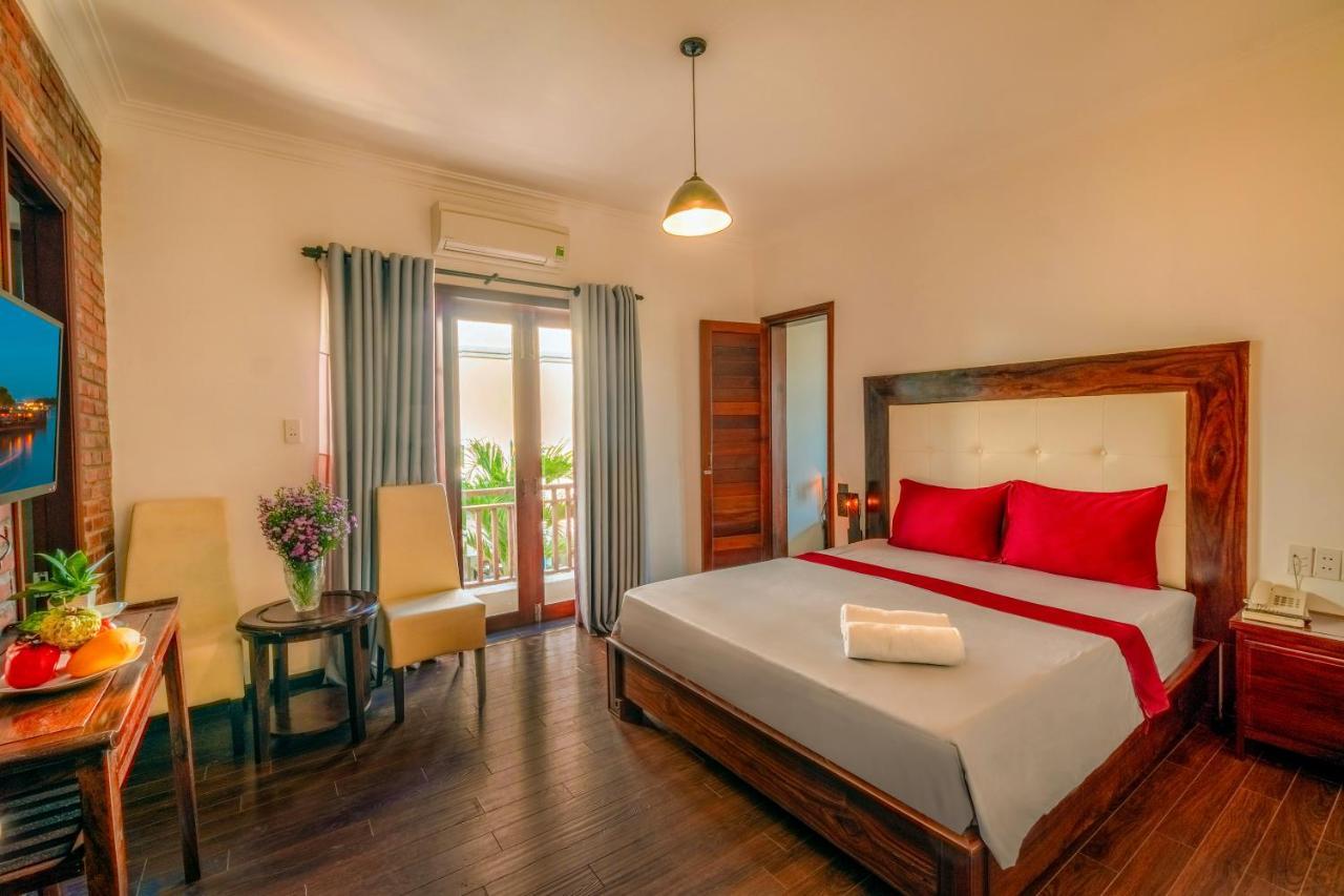 Calm House Hotel 2*