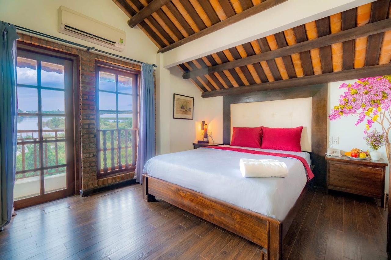 Calm House Hotel