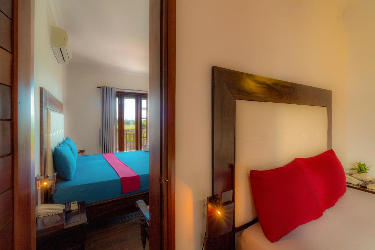 Hotel Calm House 2*