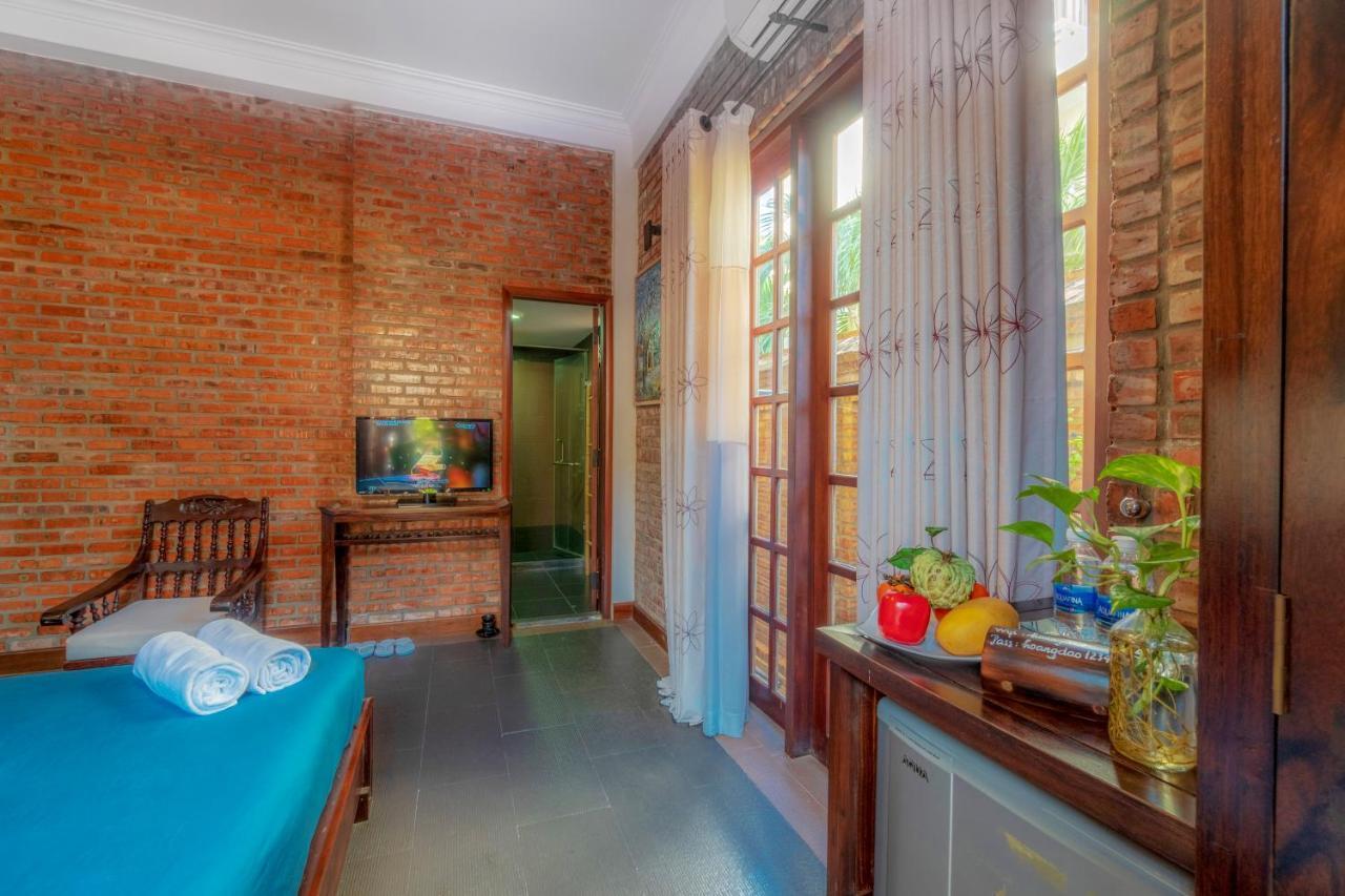 Hotel Calm House